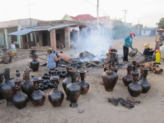 Nghệ thuật làm gốm thủ công