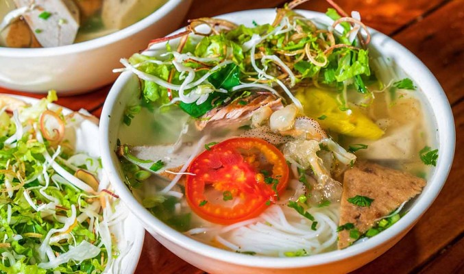 Nước dùng đậm đà