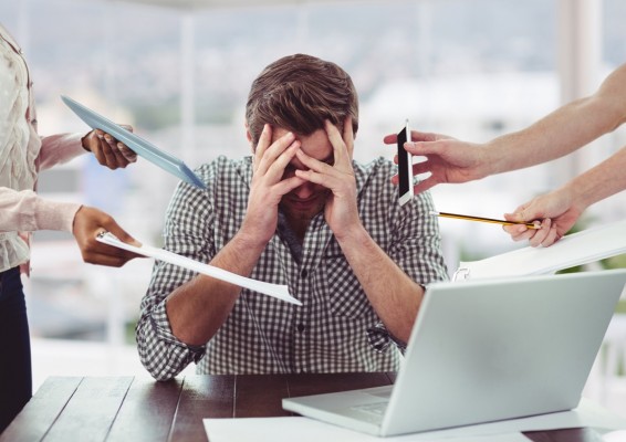 Khi thiếu kiểm soát cảm xúc chứng tỏ bạn đang thiếu tự nhận thức bản thân